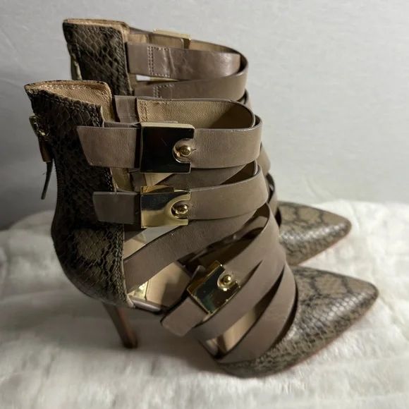 MARCIANO Leather Python Snake Print Booties - Picture 4 of 11